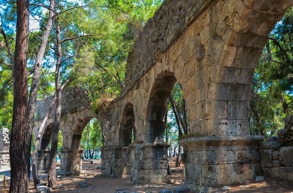 Акведук Фазелис